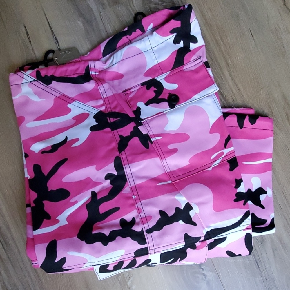 Pink Women's Pink Cargo Paratrooper pants S